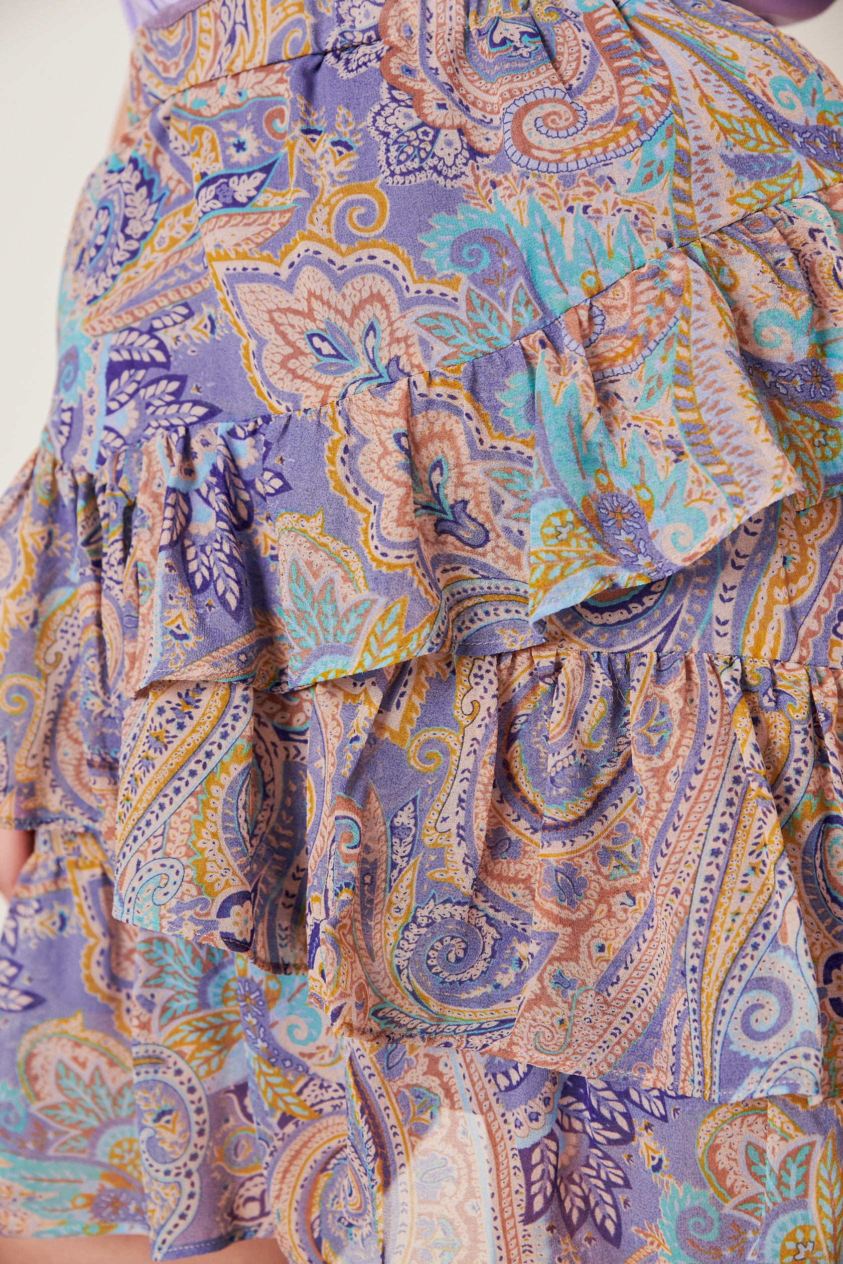CLAIRE LUISE® Paisley pattern mini skirt in purple