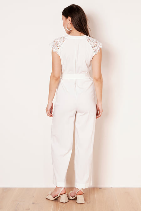 Jumpsuit mit Spitzendetails