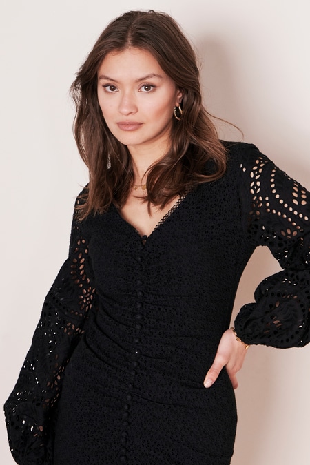 Fitted black lace dress store