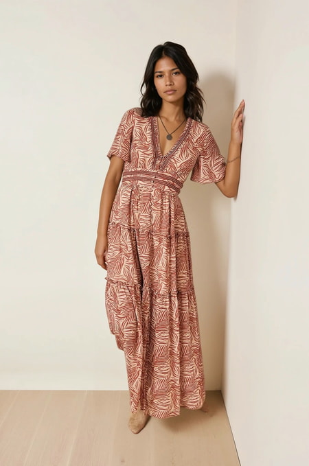 Maxikleid mit V-Ausschnitt