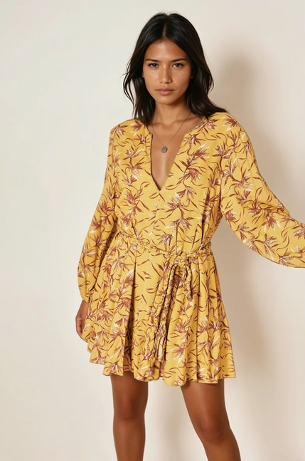 Langarmkleid mit V-Ausschnitt