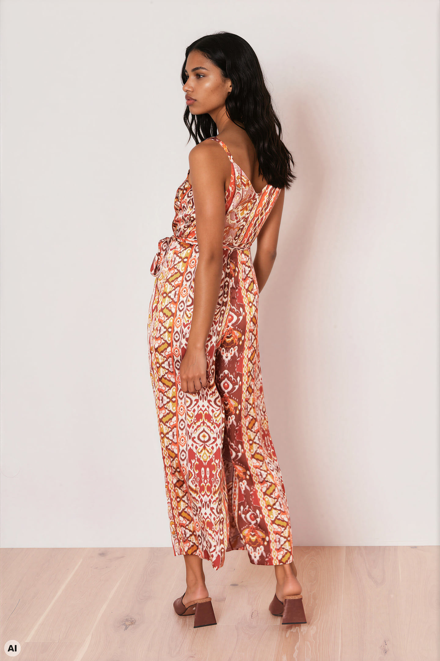 Gemusterter Jumpsuit