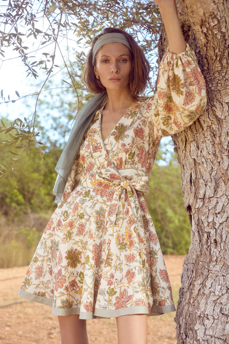 Florales Kleid mit Schleife