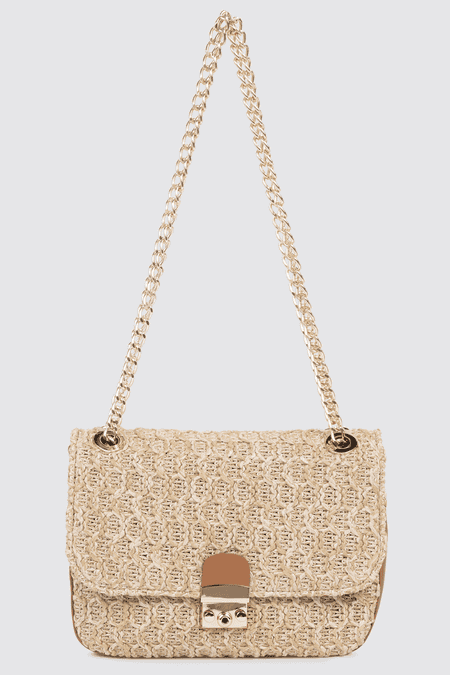 Flap bag with raffia