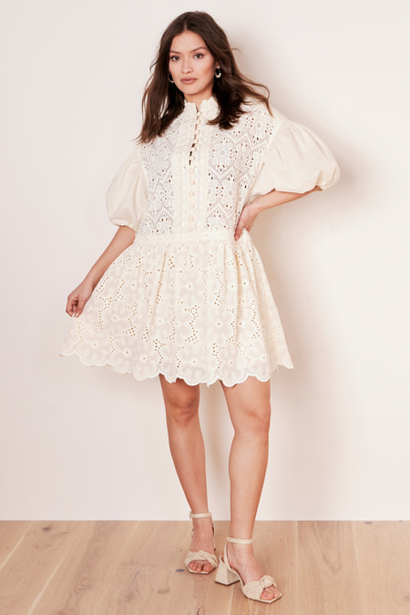 Loose lace dress