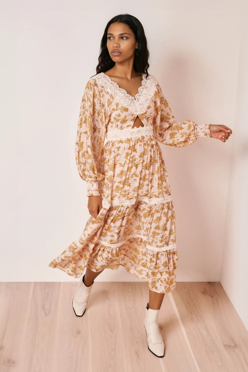 Spitzenbesetztes Maxikleid