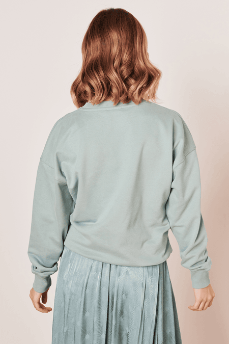 Sweatshirt with embroidery