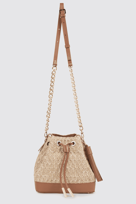 Beuteltasche mit Raffia