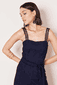 Jumpsuit mit Taillenband