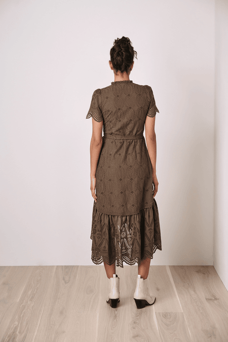 Wrap dress with hole lace