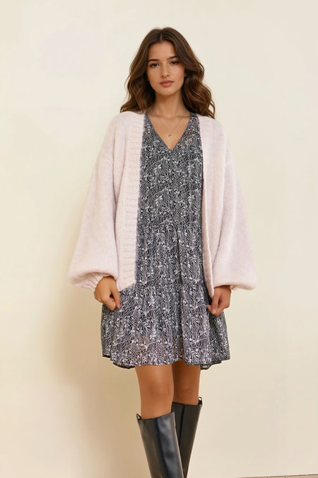 Strickjacke mit Ballonärmel