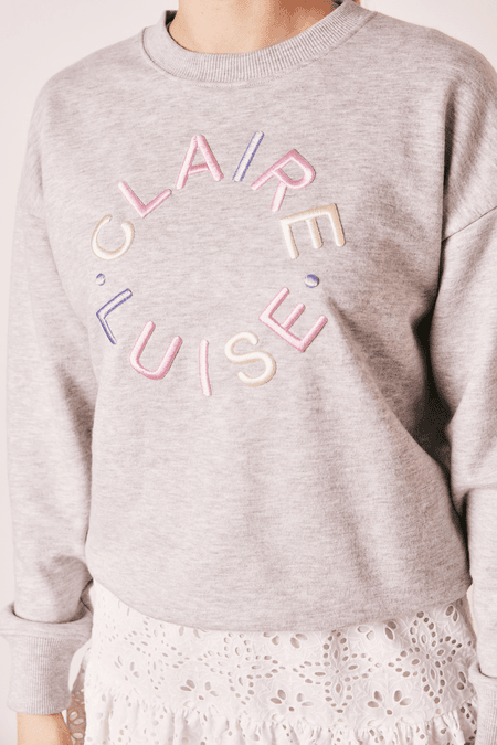 Sweatshirt with embroidery