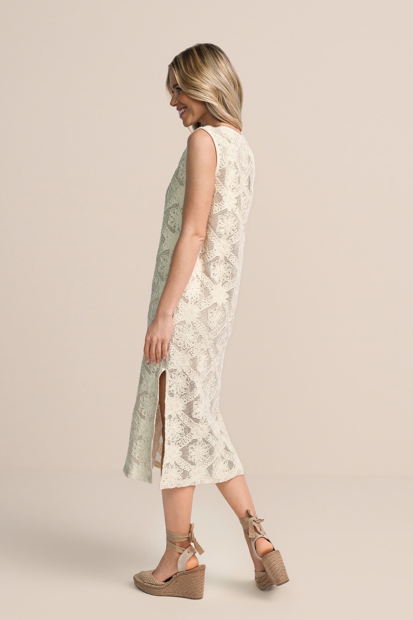 Besticktes Chiffonkleid