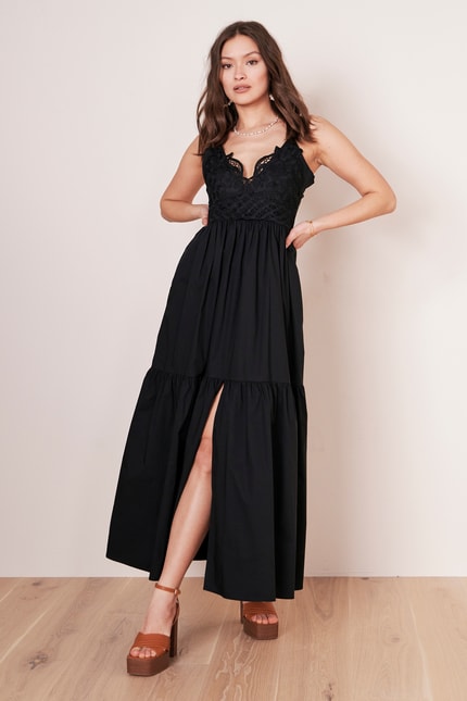 Flowing maxi dress