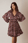 Rüschenkleid mit V-Ausschnitt