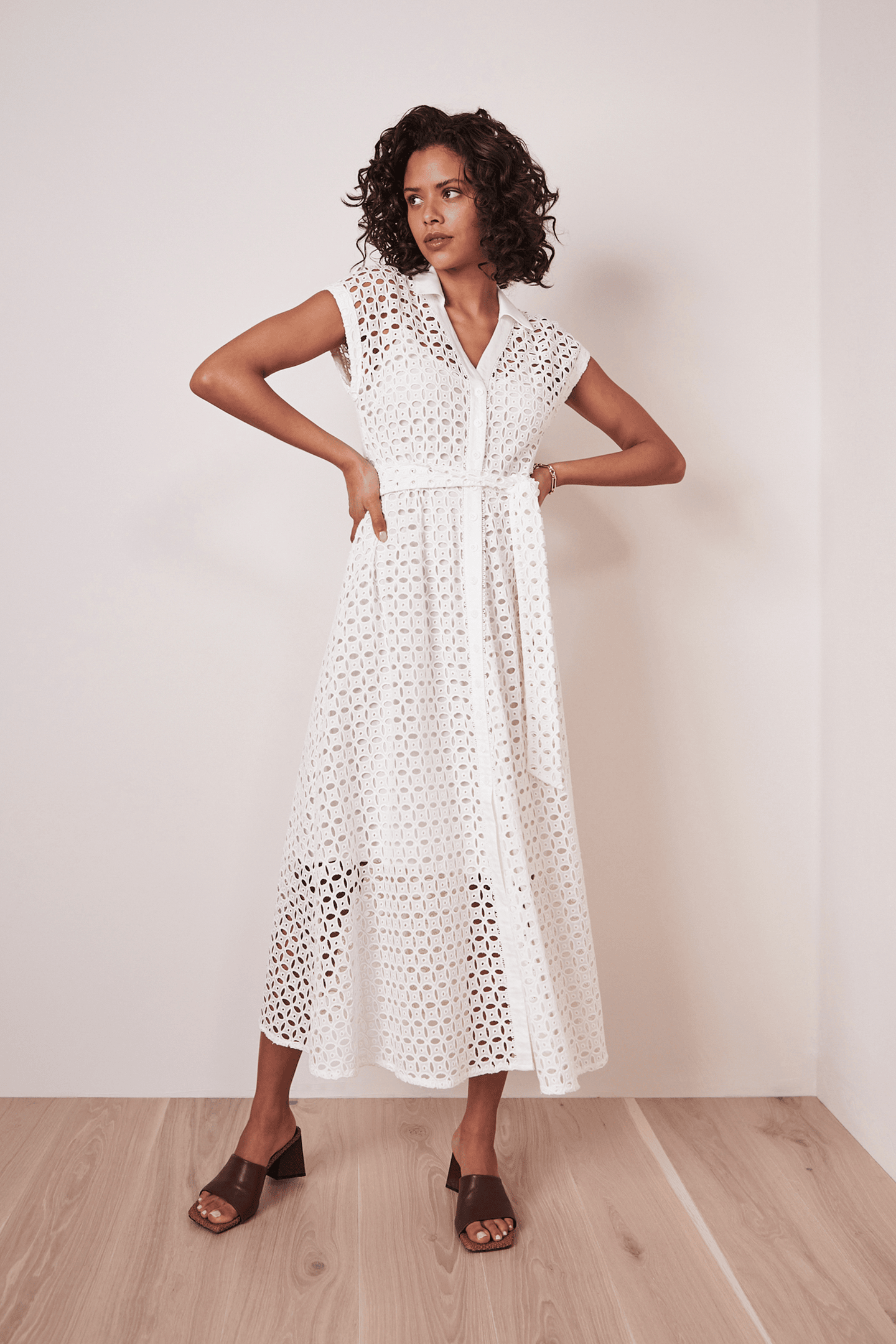 Shirt blouse dress of lace