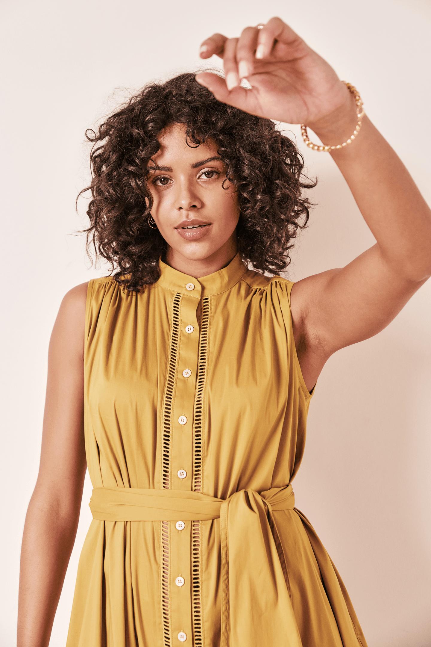 CLAIRE LUISE® Luftiges Hemdblusenkleid in gelb