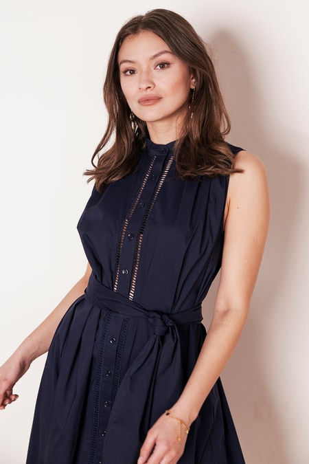 Midi dress without sleeves