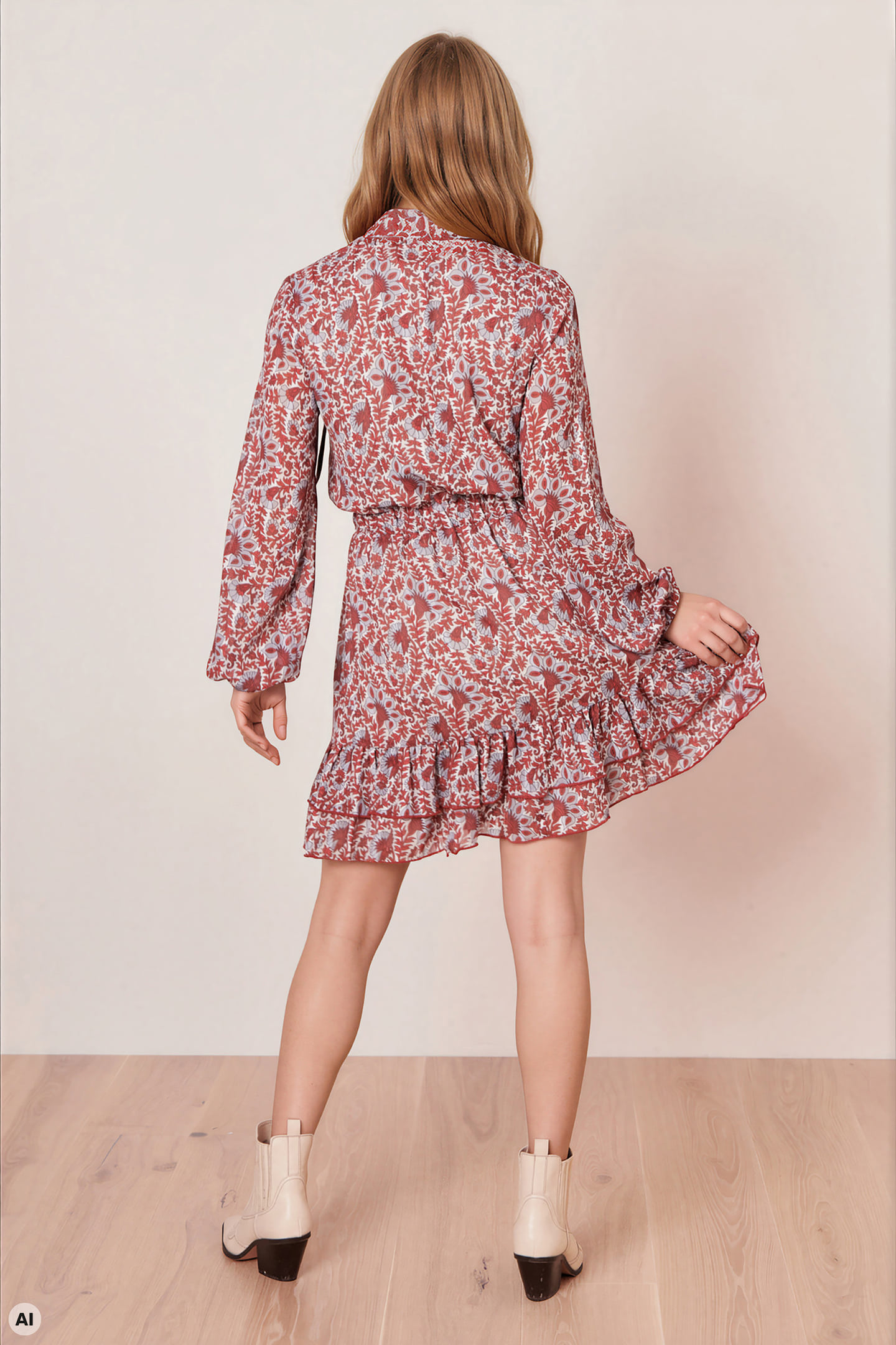 Kleid mit Zierknopfleiste
